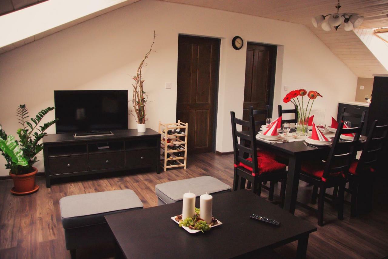 Apartmany โปดไฮสกา ภายนอก รูปภาพ